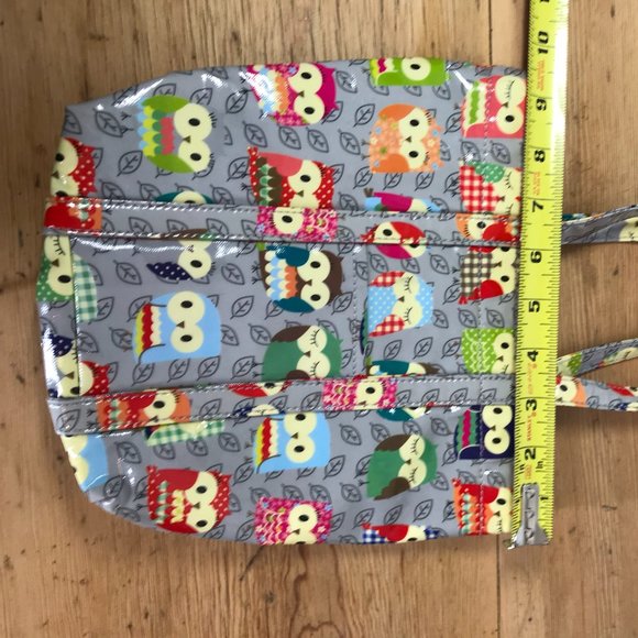 Owl Print Paperchase Vinyl Lunch Sack - Picture 12 of 14